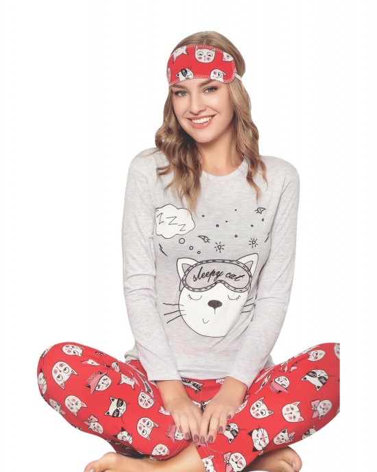 Sleep in Style, Turkish Women Pajamas Set with Sleep Mask - Red and Silver Ensemble 