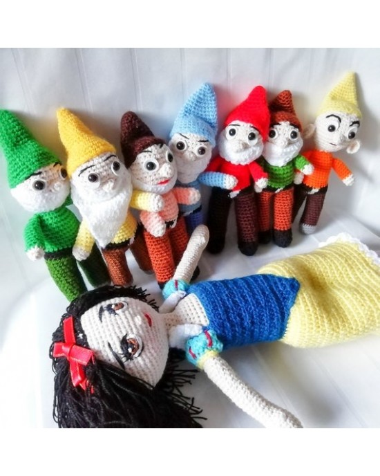 Snow White and the Seven Dwarfs, Doll for Kids, Amigurumi Doll, Crochet Doll, 100% Organic Syrian Handmade Soft Amigurumi Toy, Amigurumi Sleeping Friend