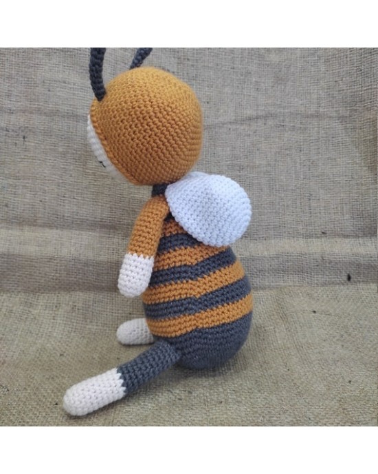 Amigurumi Bee Crochet Toy, Doll for Kids, Amigurumi Doll, Crochet Doll, 100% Organic Syrian Handmade Soft Amigurumi Toy, Amigurumi Sleeping Friend